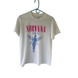 Nirvana Live '93 Angel Graphic T-Shirt White Band Size Large Grunge Rock Shirt